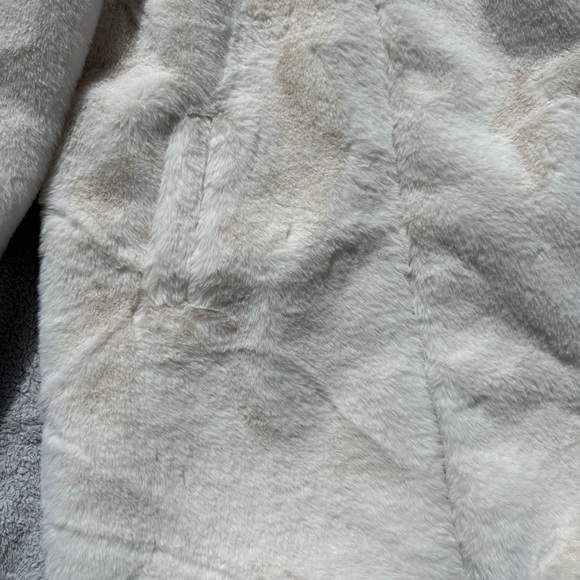 Women's creamy white coat. incredibly soft and warm.PRIMARK 2XS  (L69) - Picture 6 of 15